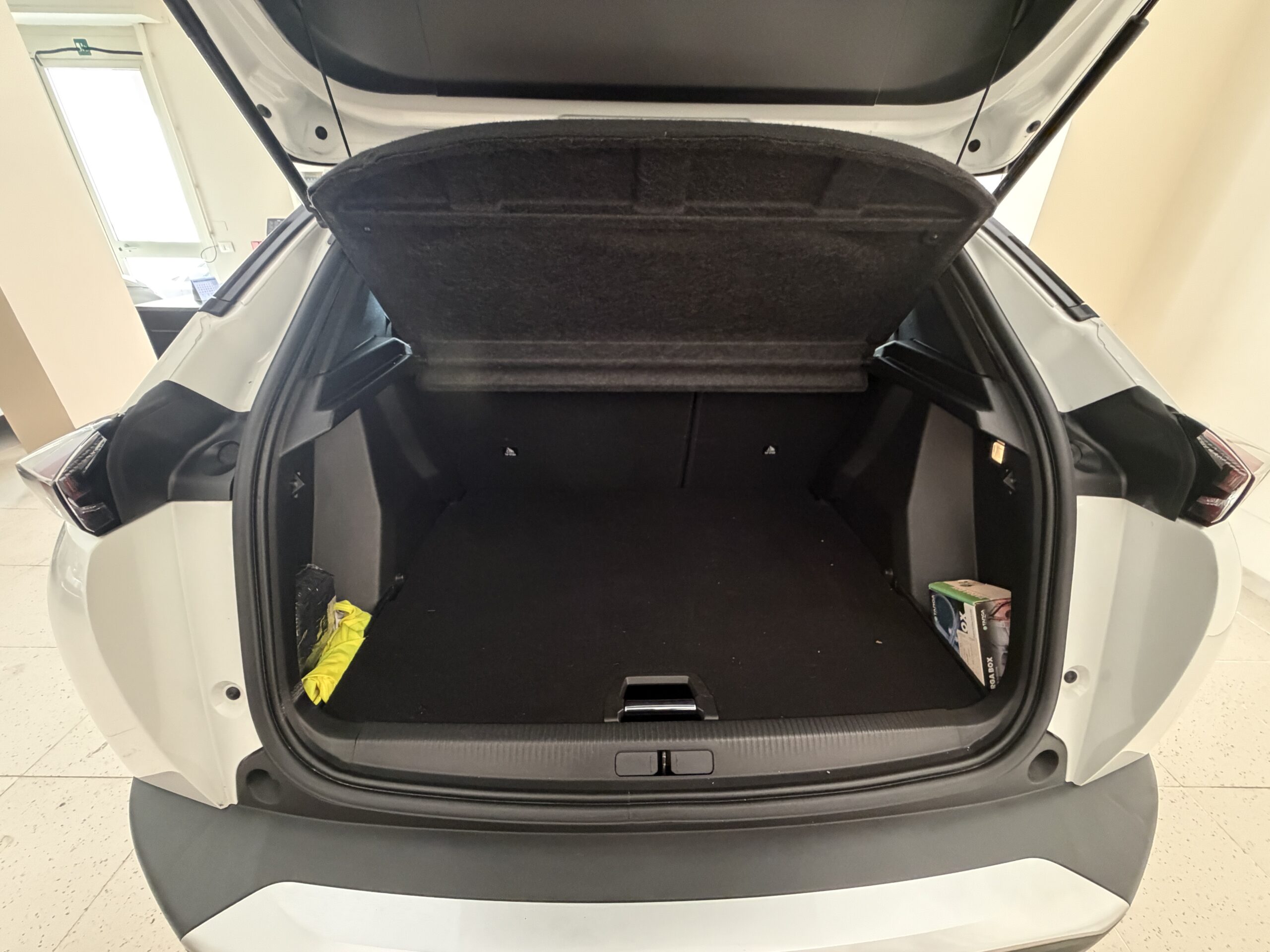  Peugeot 2008 BlueHDi 110 S&S Allure Pack full 