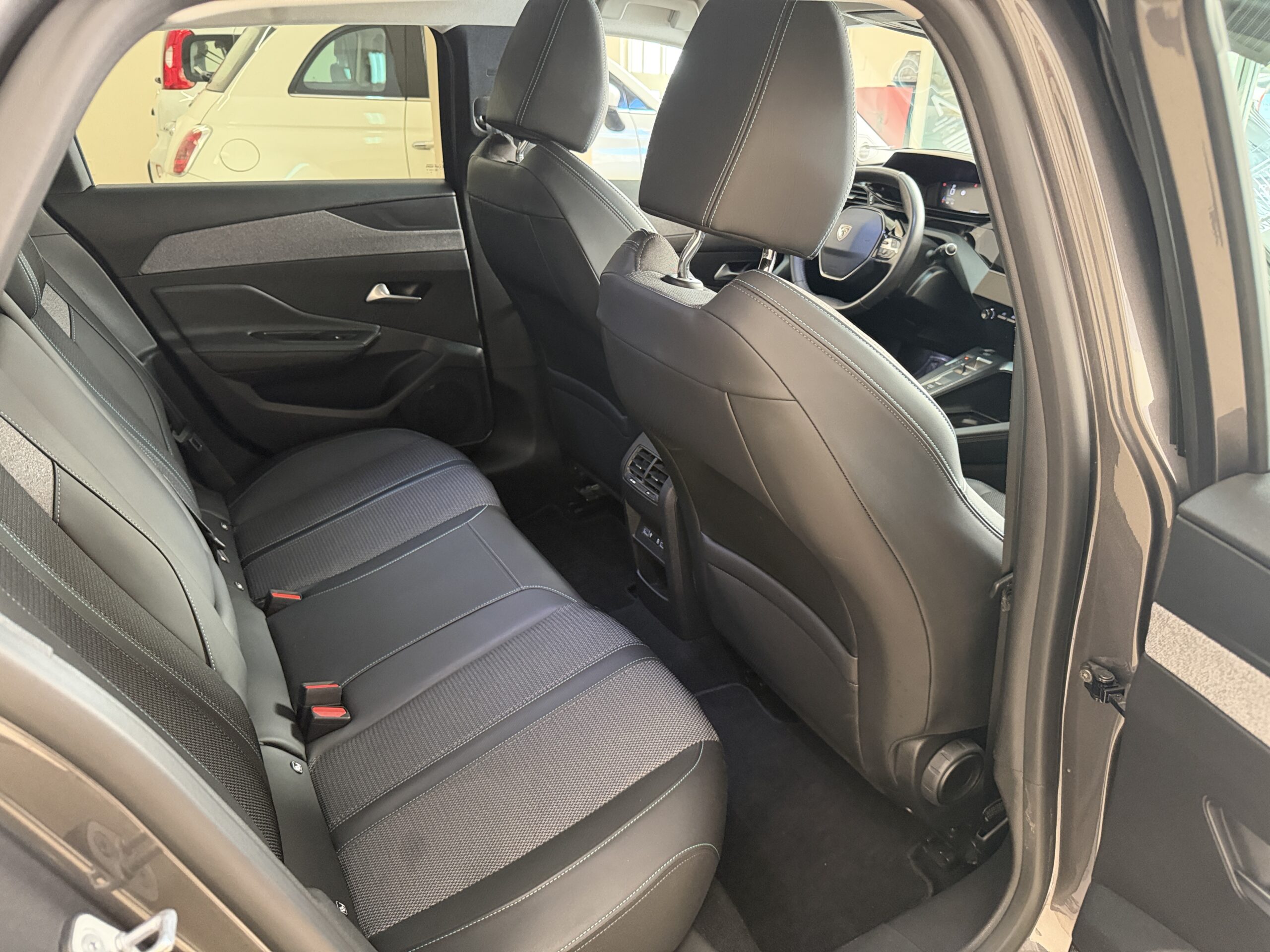  Peugeot 308 BlueHDi 130 S&S EAT8 SW Allure Pack full 