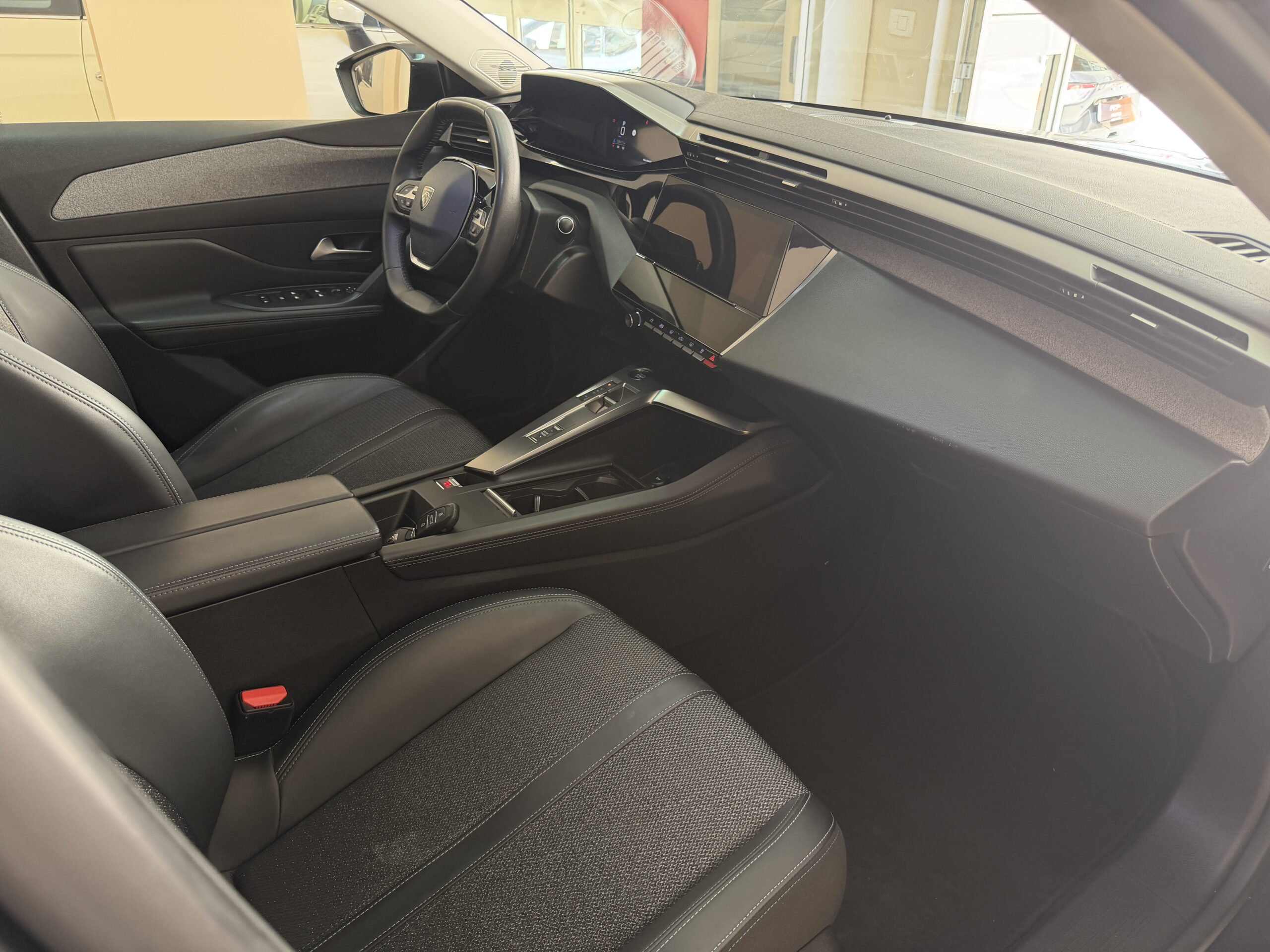  Peugeot 308 BlueHDi 130 S&S EAT8 SW Allure Pack full 