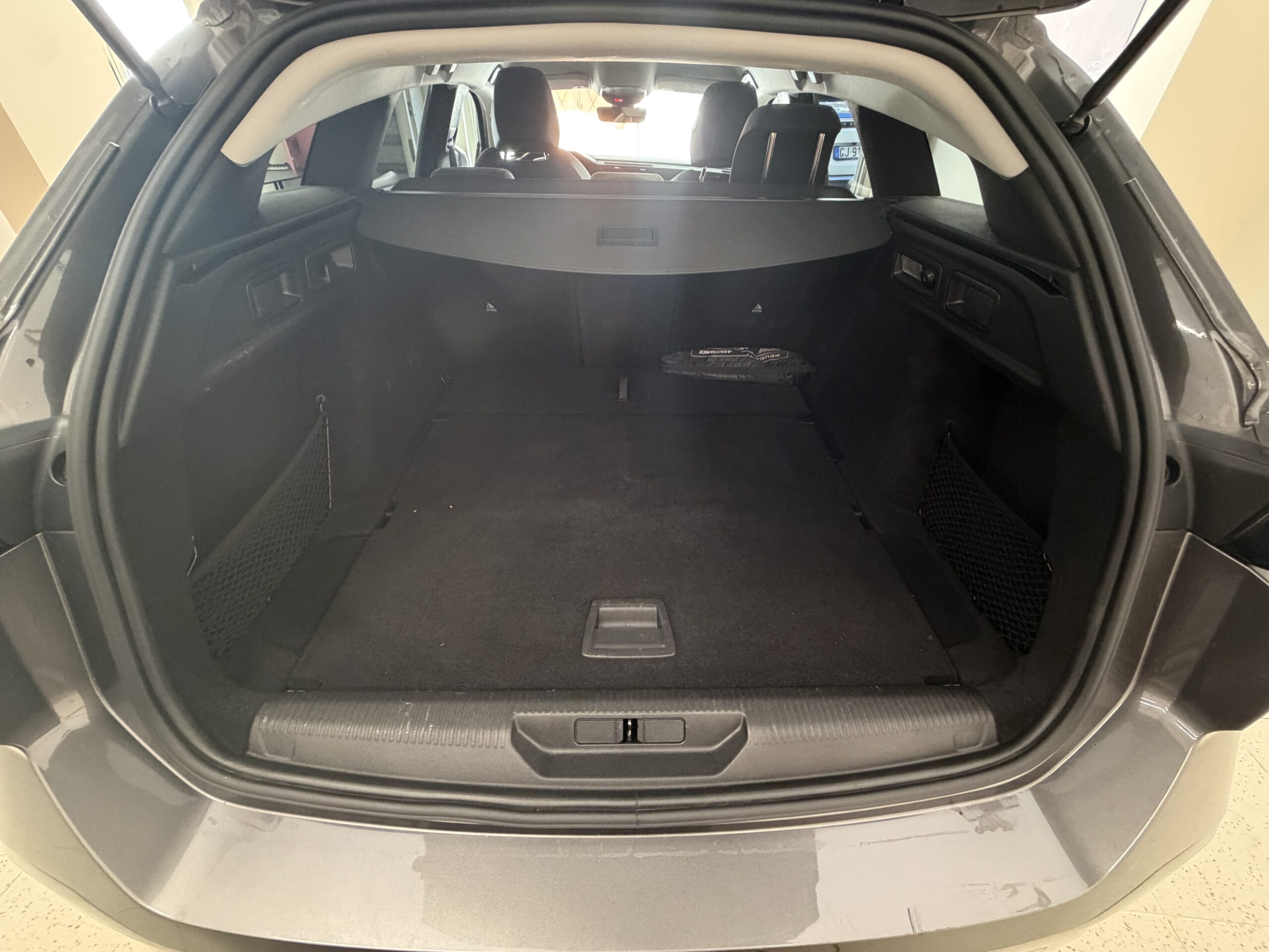  Peugeot 308 BlueHDi 130 S&S EAT8 SW Allure Pack full 
