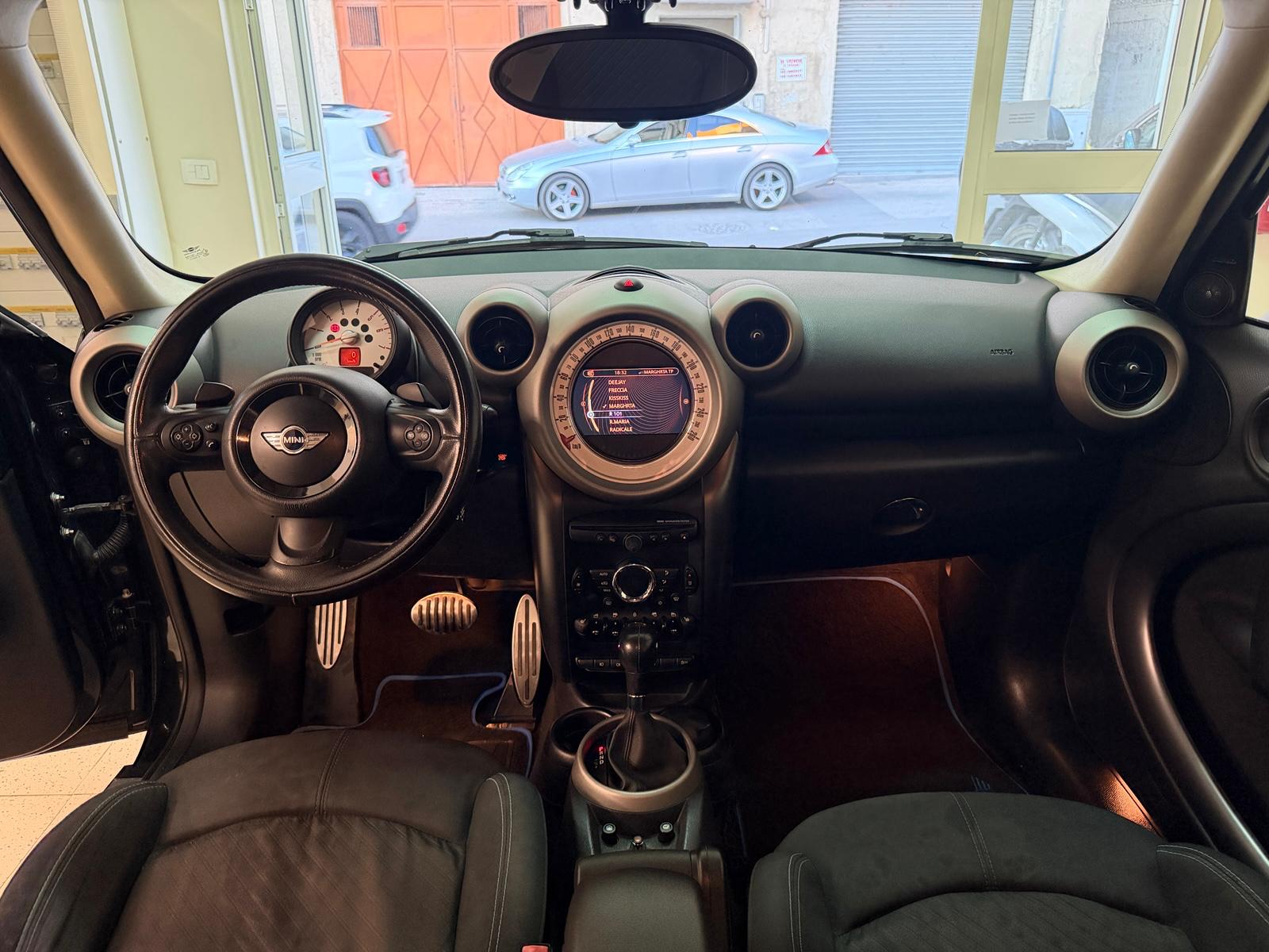  Mini Cooper SD Countryman 2.0 ALL4 full 