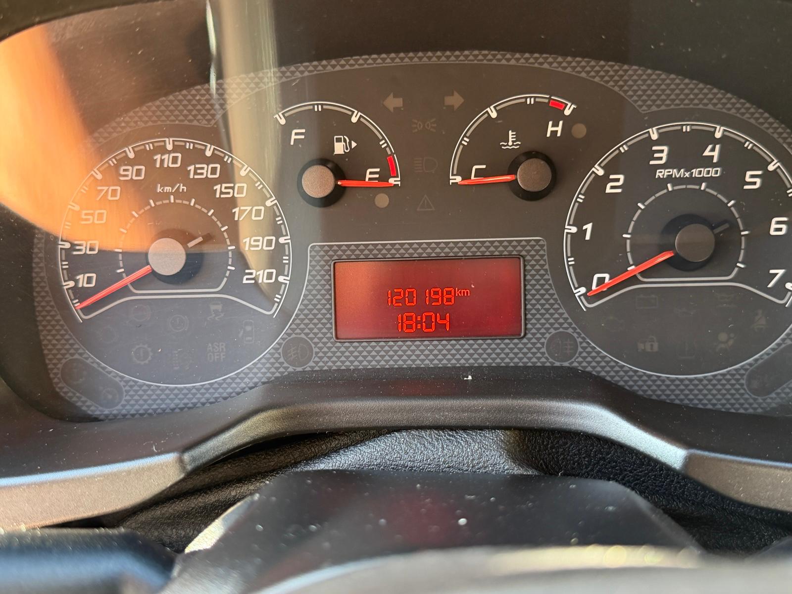  Fiat Fiorino 1.3 MJT 95CV Cargo Adventure full 