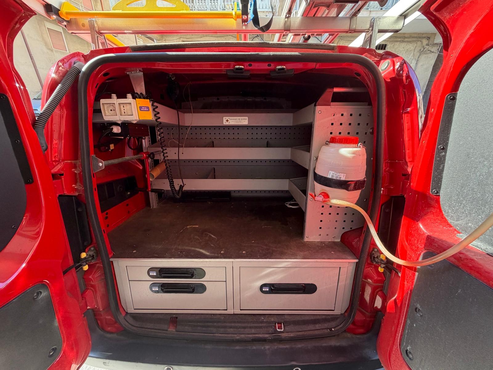  Fiat Fiorino 1.3 MJT 95CV Cargo Adventure full 