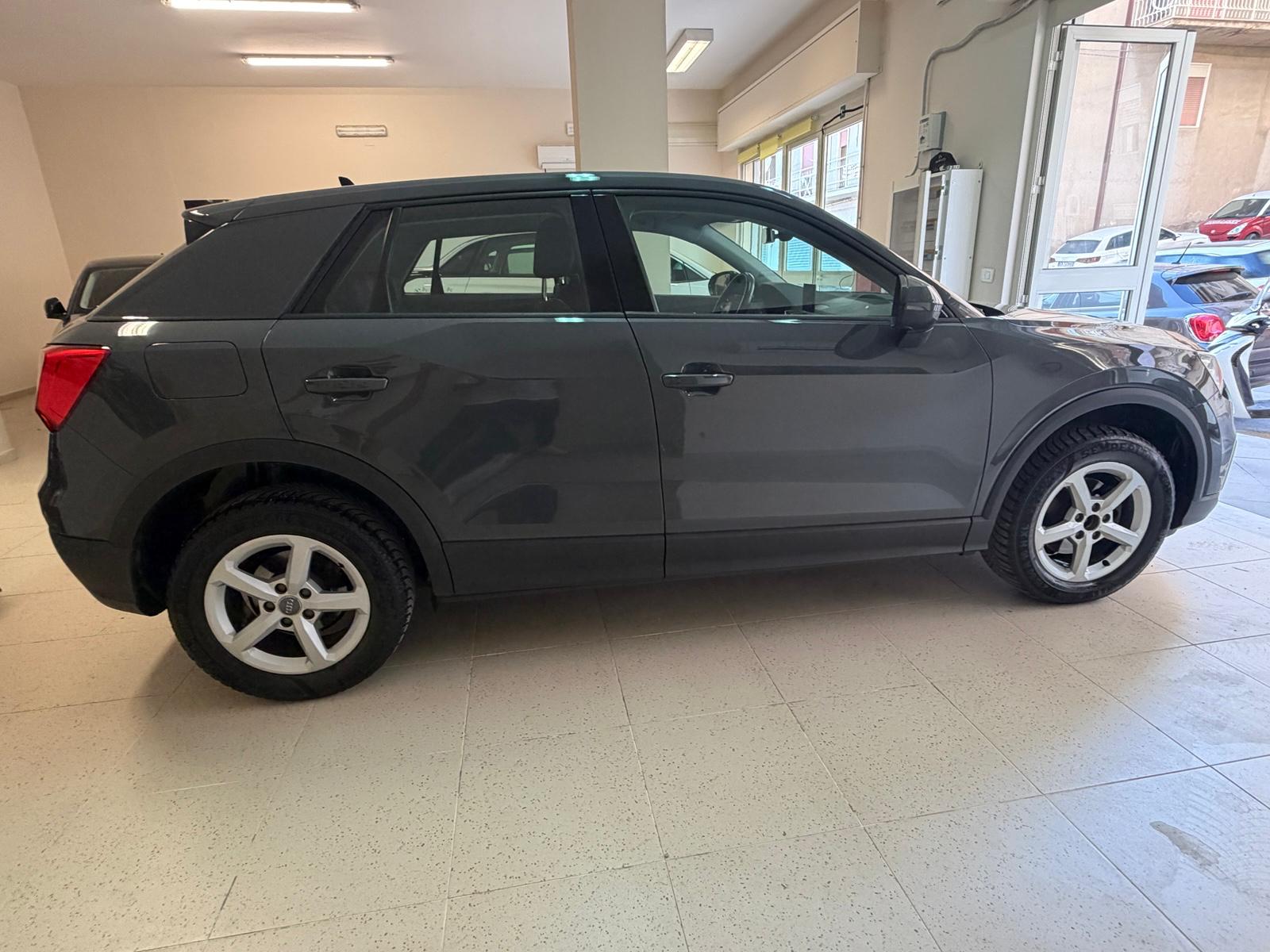  Audi Q2 30 TDI Business Design full 