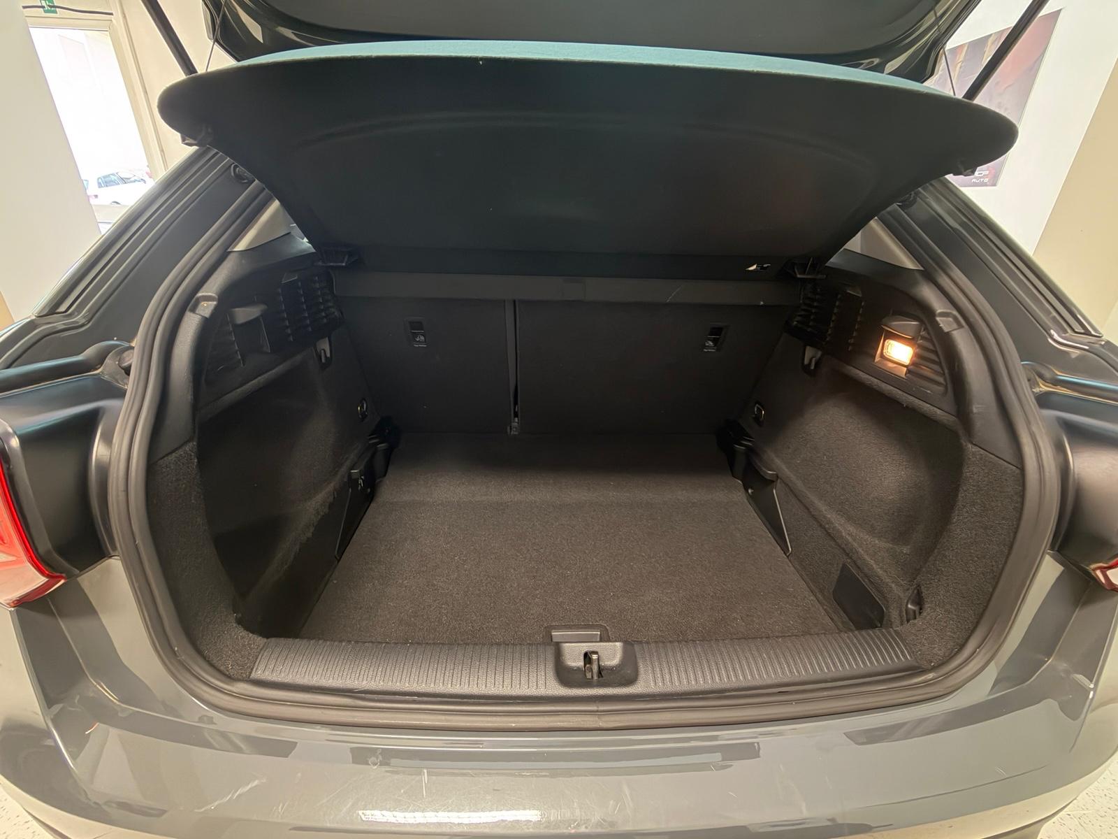 Audi Q2 30 TDI Business Design full 