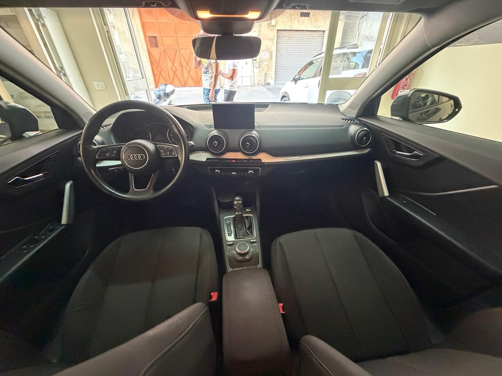  Audi Q2 30 TDI Business Design full 