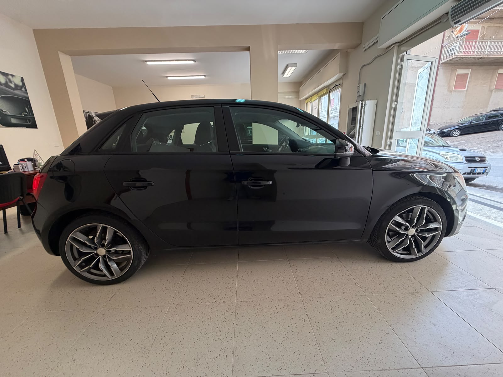  Audi A1 1.6 con 105 CV full 