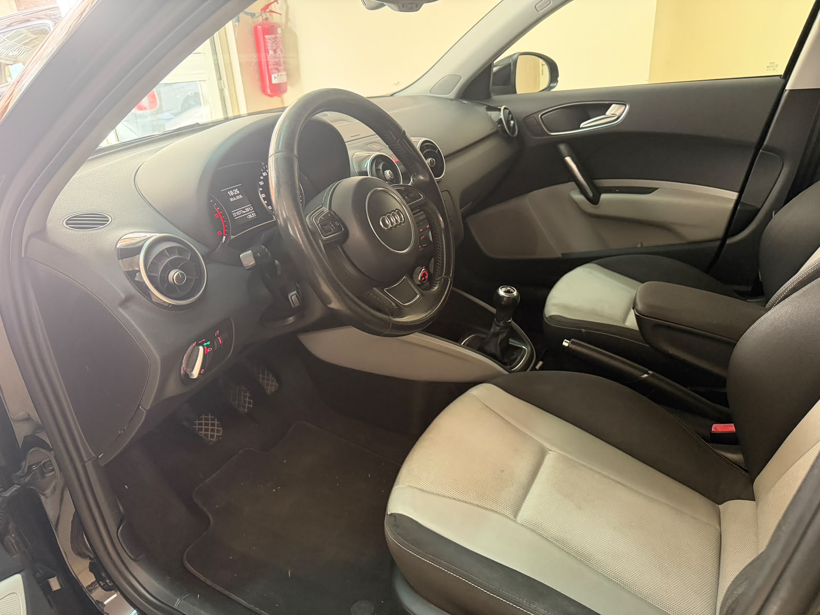  Audi A1 1.6 con 105 CV full 