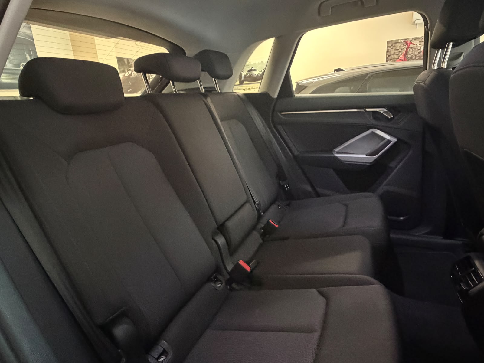 AUDI Q3 35 TDI S tronic Business Sport utility full 