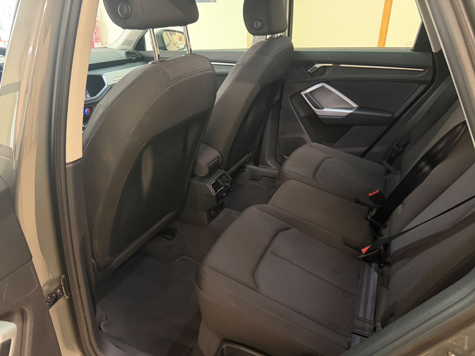  AUDI Q3 35 TDI S tronic Business Sport utility full 
