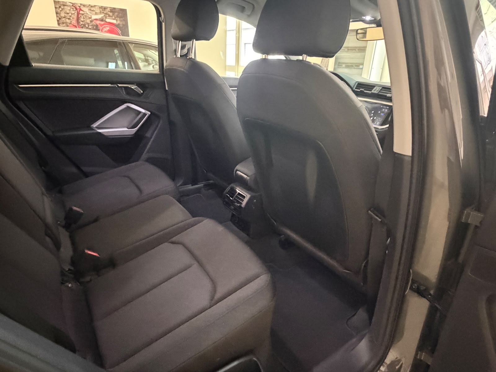  AUDI Q3 35 TDI S tronic Business Sport utility full 