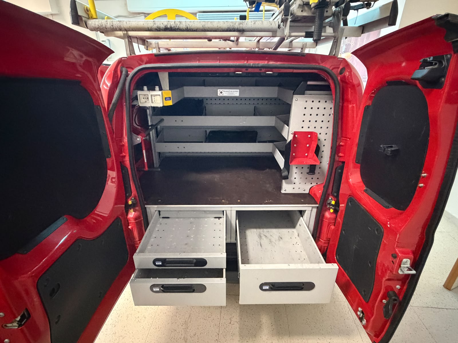  Fiat Fiorino 1.3 MJT 95CV Cargo Adventure full 
