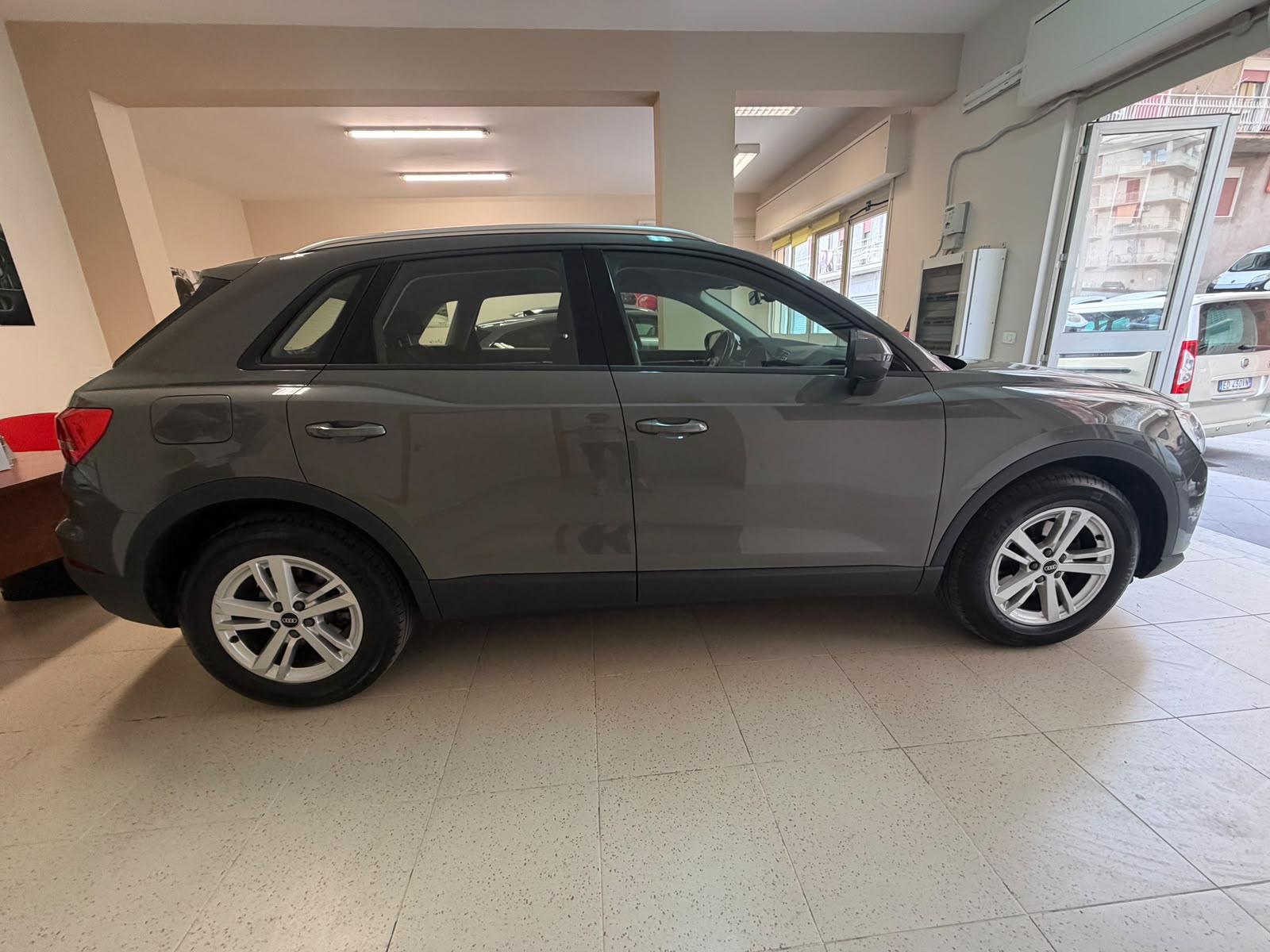  AUDI Q3 35 TDI S tronic Business Sport utility full 